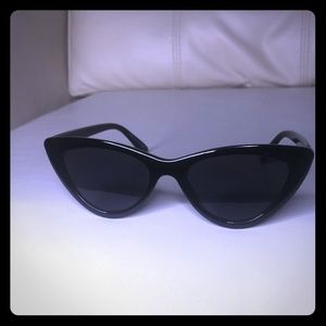 FashionNova Las Salinas Sunglasses